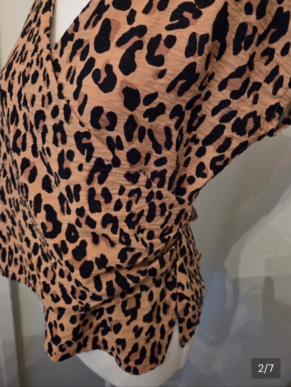 Y2K Vera Wang Leopard Print Faux Wrap Fitted V-Neck Dress Top - 2000's
